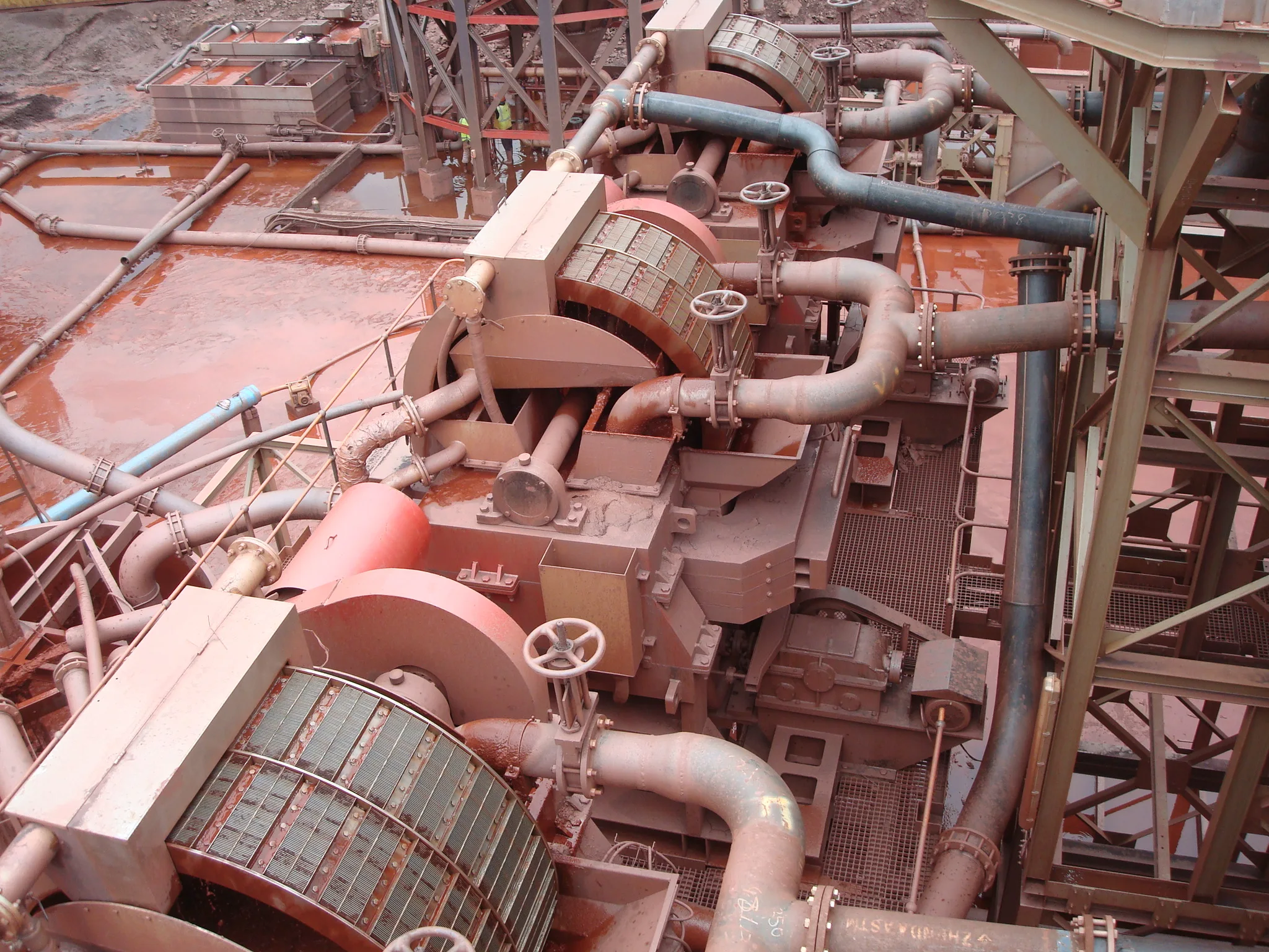 Wet High Upgrade Magnetic Separator for Hematite Ore