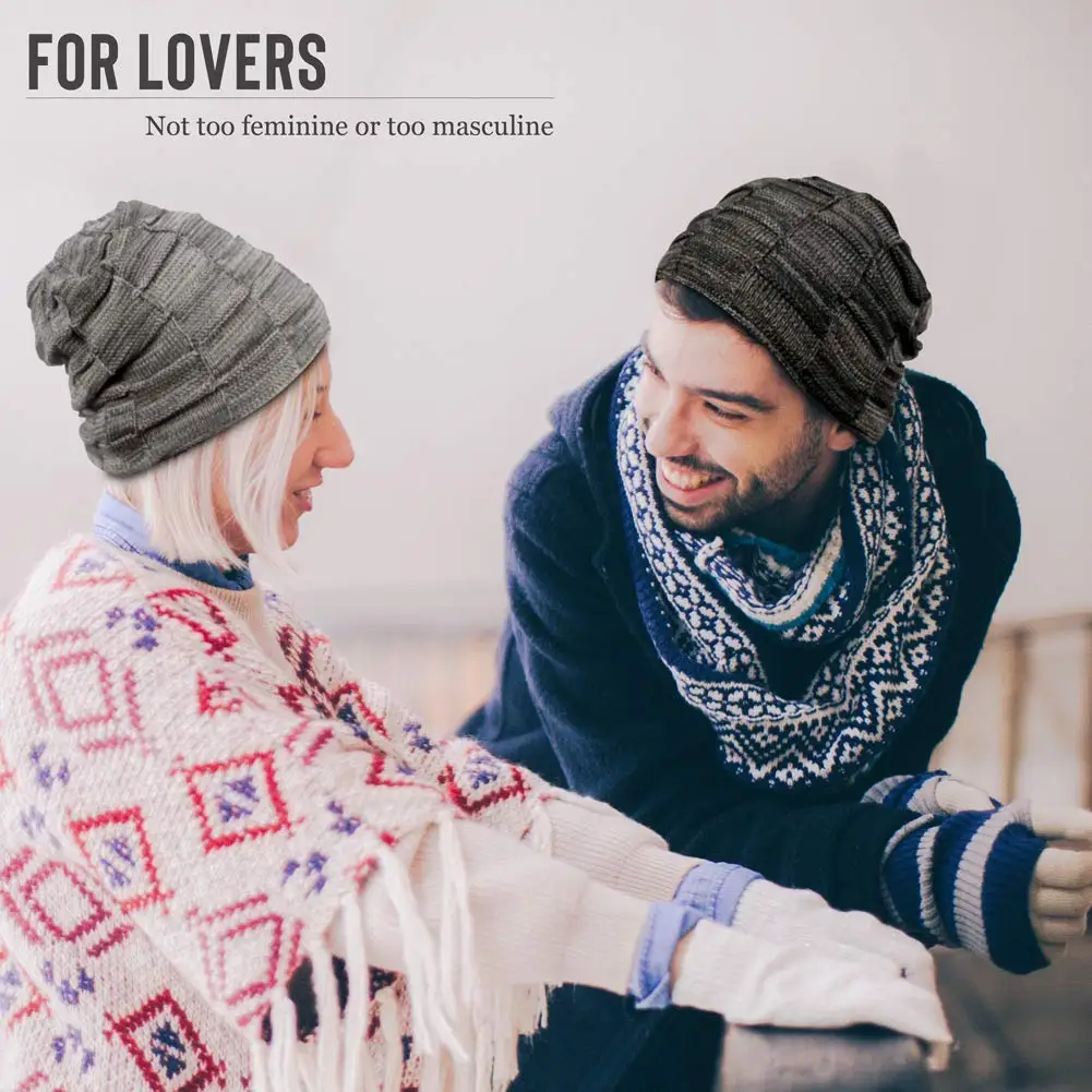 High Quality Cotton Slouchy Casual Beanie Hats Winter Warm Knitted Beanies With Logo Customizable Wholesale for Men Scene