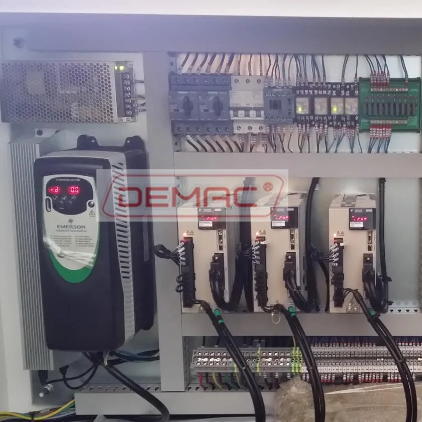 DEMAC 3 axis cnc vertical milling machine