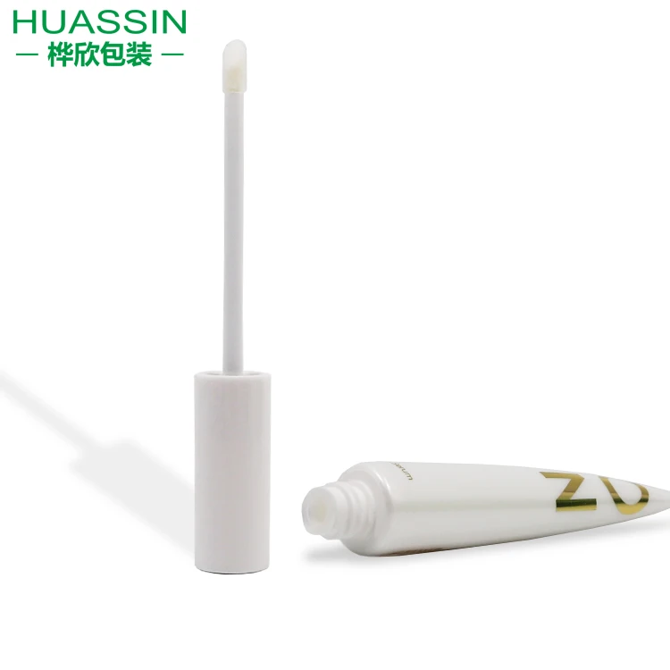 lip gloss tube 2.jpg