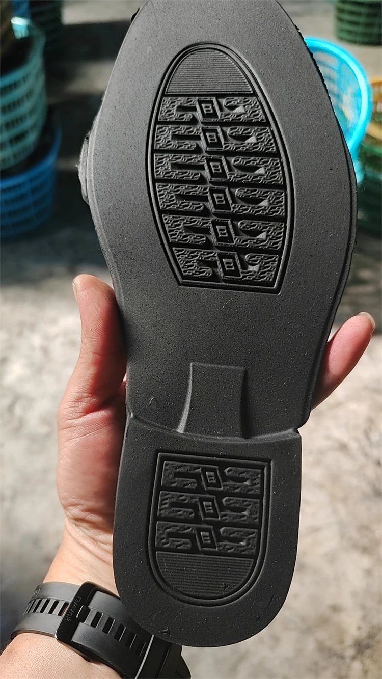 Favorable price mens soft sole shoes carbon rubber shoe unit outsole