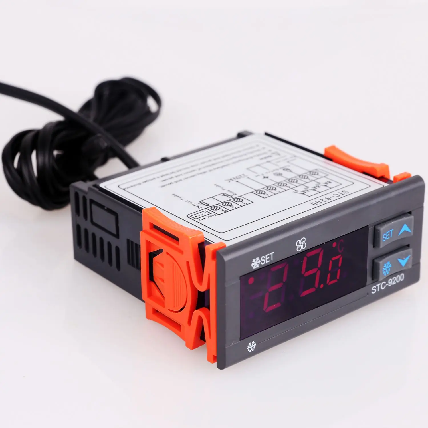 Цифровой регулятор температуры для холодильника Серии Dixell STC-9200