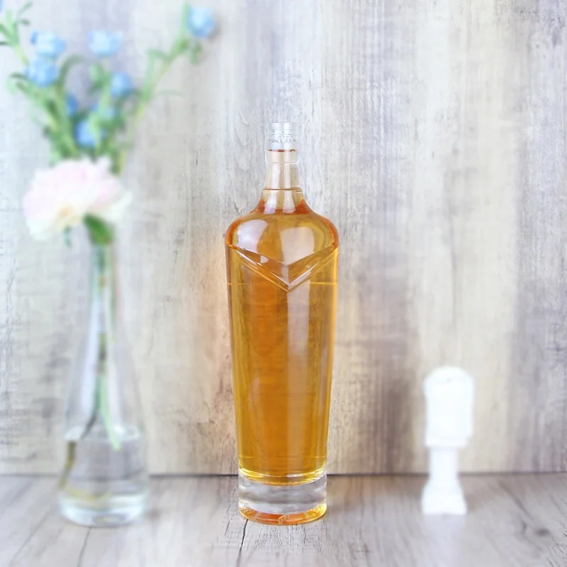 Fancy Clear Tequila Liquor Glass Bottle 750ml Whisky Bottle Producer V Neck Thick Bottom With Guala Cap