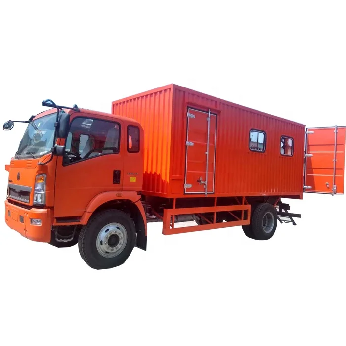 Sinotruk Howo maintenance van truck mobile workshop truck with Greasing  compressor tools