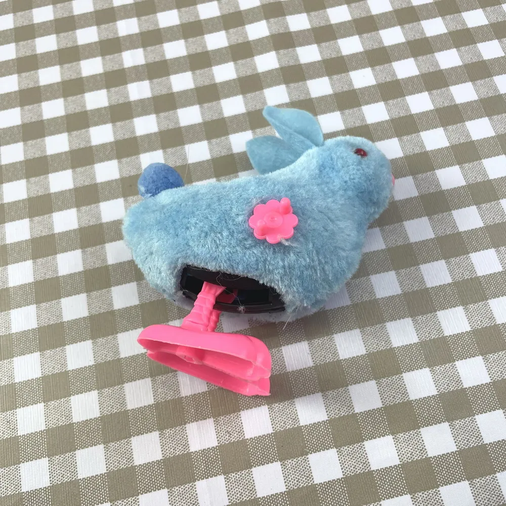 Kids Education Classic Funny Colourful Clockwork Jumping Small Plush Animal Wind Up Rabbit Toy