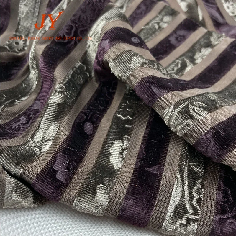 free sample low moq super soft embossed velvet mink blanket polyester stripe fabric