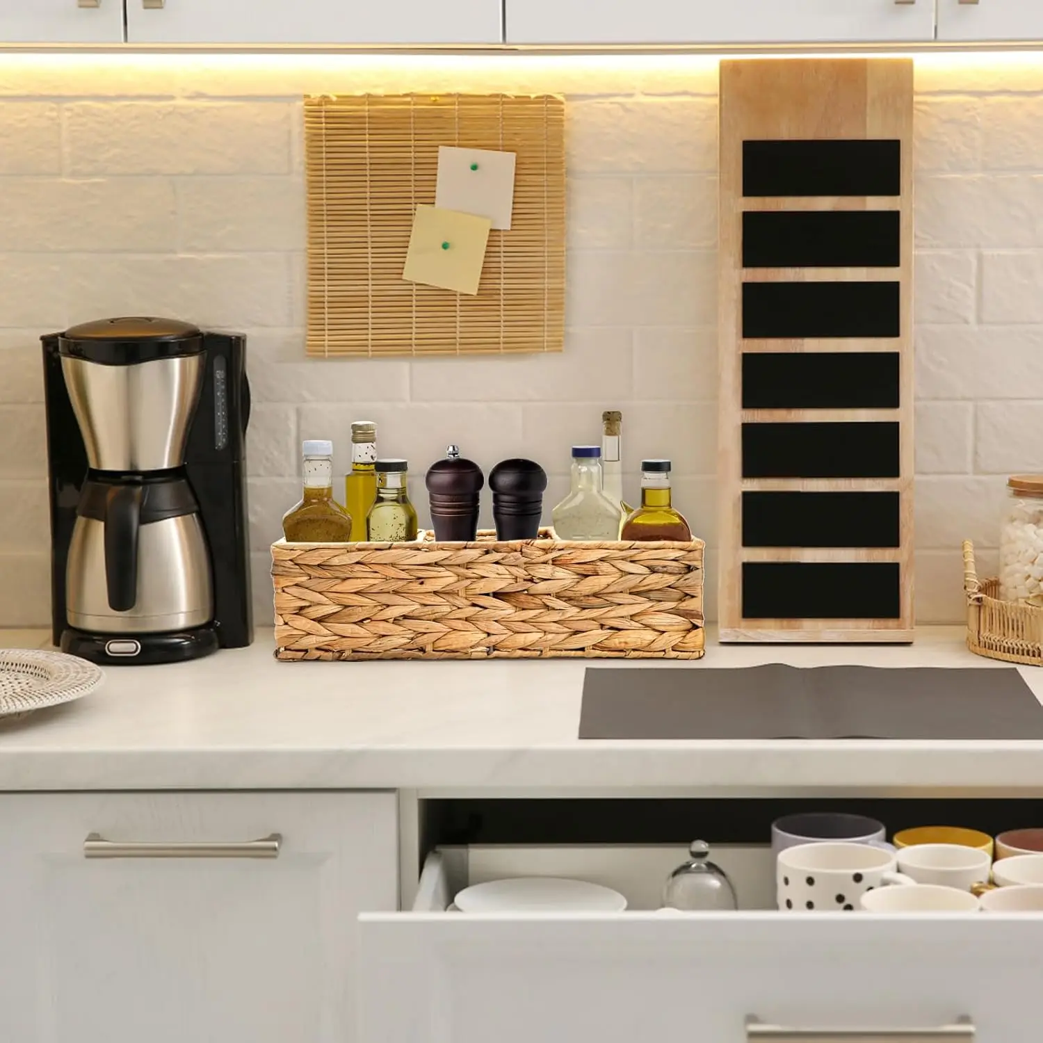 Factory Supply Water Hyacinth Handwoven Desk Storage Organizer Bin Eco-Friendly  Rectangle  2 Pack 3-Section Wicker Baskets