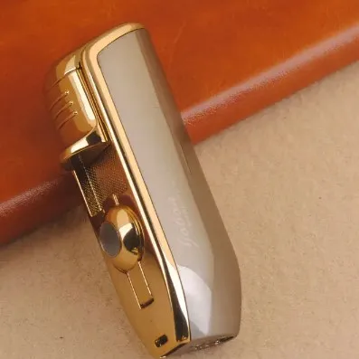 Wholesale High Quality Smoking Accessories Lighter Customized Three Straight Flush Gas Inflatable Windproof Torch Lighter