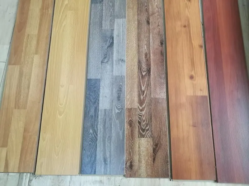 8mm floor covering laminate flooring high quality click lock EIR high glossy laminat floor