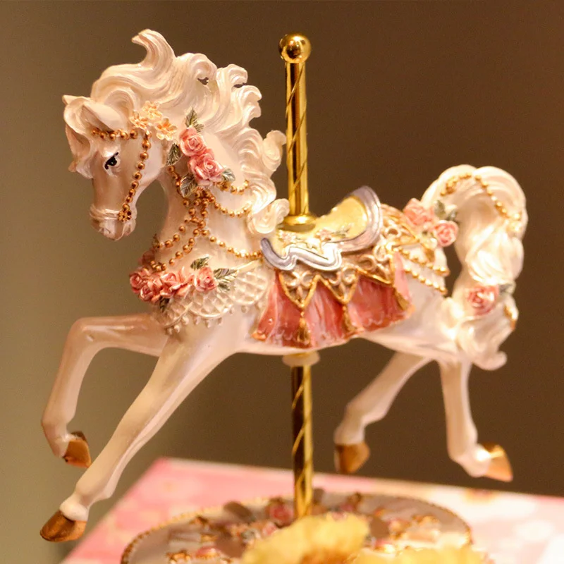 Hot Selling Christmas Birthday Gift Cartoon Music Box Resin Carousel Music Box