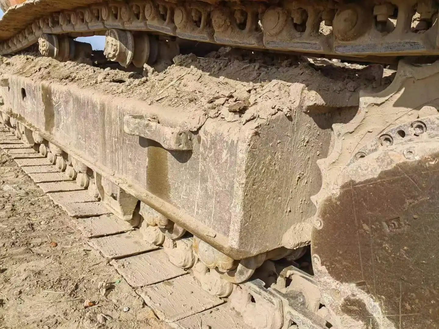 Good condition doosan used excavator dh300 made in South Korea 30 ton used doosan 300 excavator for sale