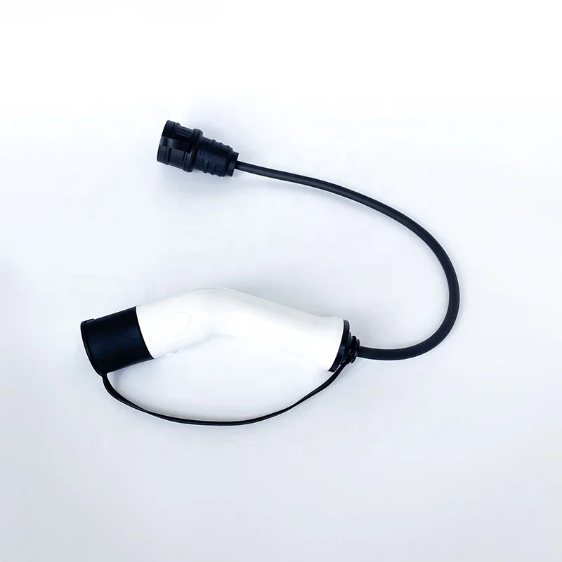 16A Type 2 EV Adapter Male Plug to Schuko Socket 220V AC For Power Supply