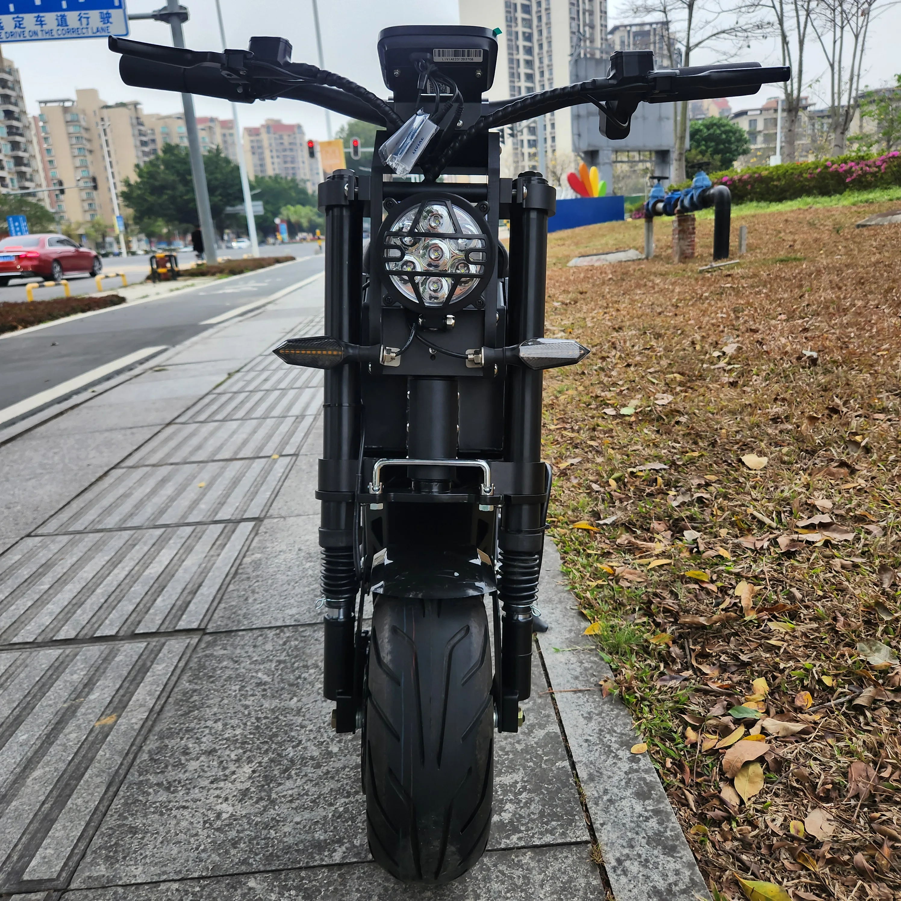 72V 10000W New Model Offroad E Scooter Dual Motor Fast Moped 13Inch 14Inch Fat Tire 2 Wheel Seated Scooter Electric Adult