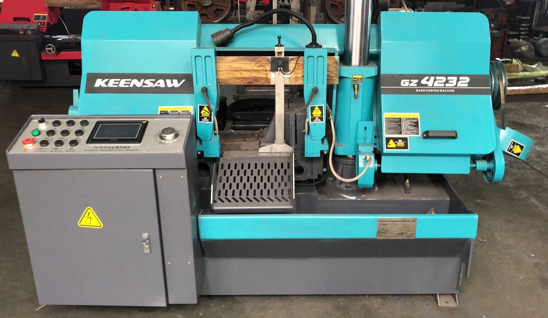 Новинка, Горизонтальная Автоматическая ленточная пила GZ4232 CNC, ленточная пила для резки металла