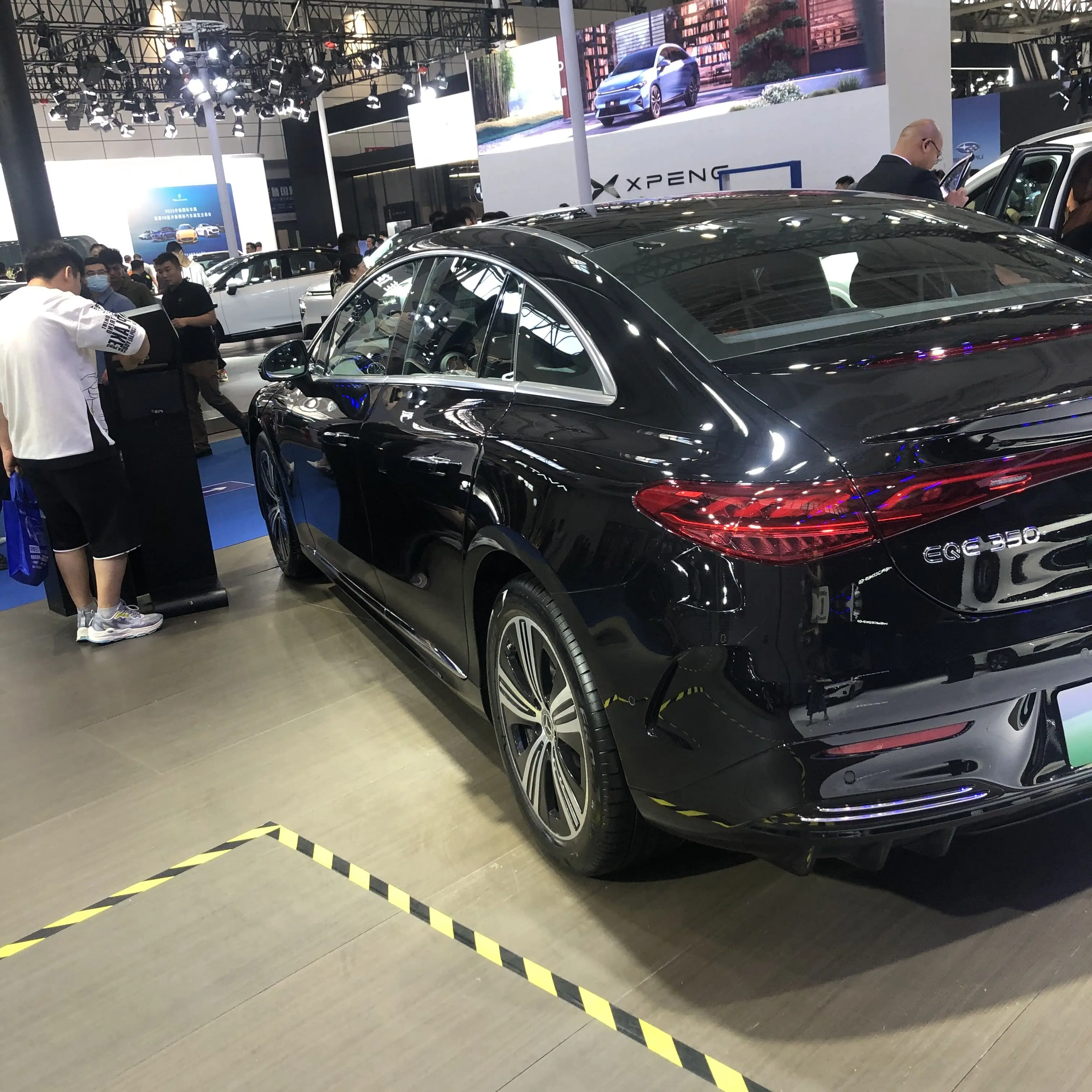 In Stock Ben-z EQE 350 Four Doors Five Seats Sedan For Adult Electric Car