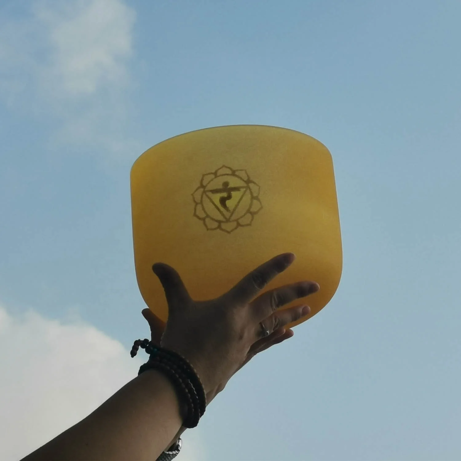 indian supplier custom quartz purple grey handmade metaphysical pink frosted 24 golden crystal singing bowls