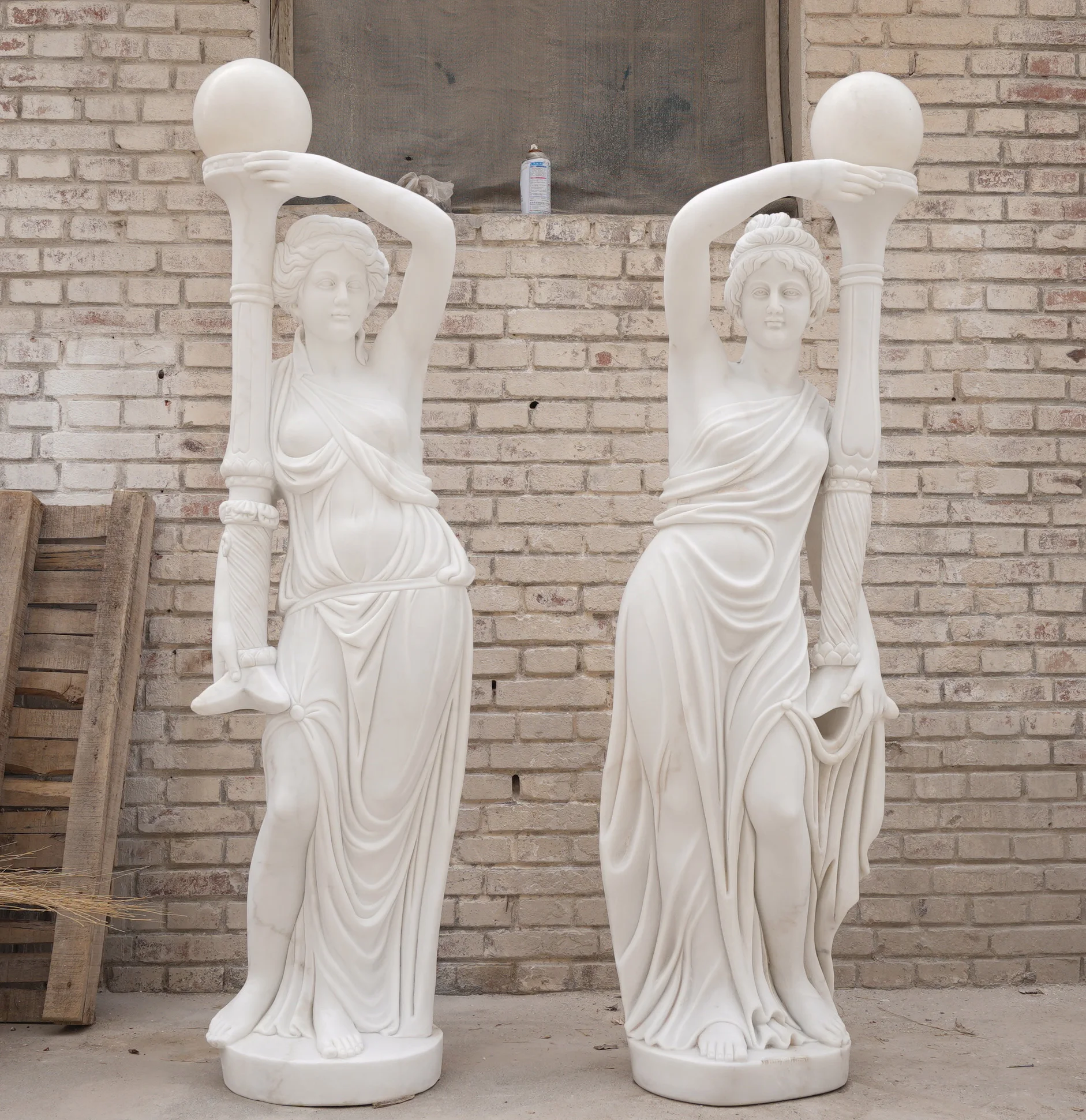 Garden Decoration Marble Statue Stone Western Sculpture European Woman Lamp Statue