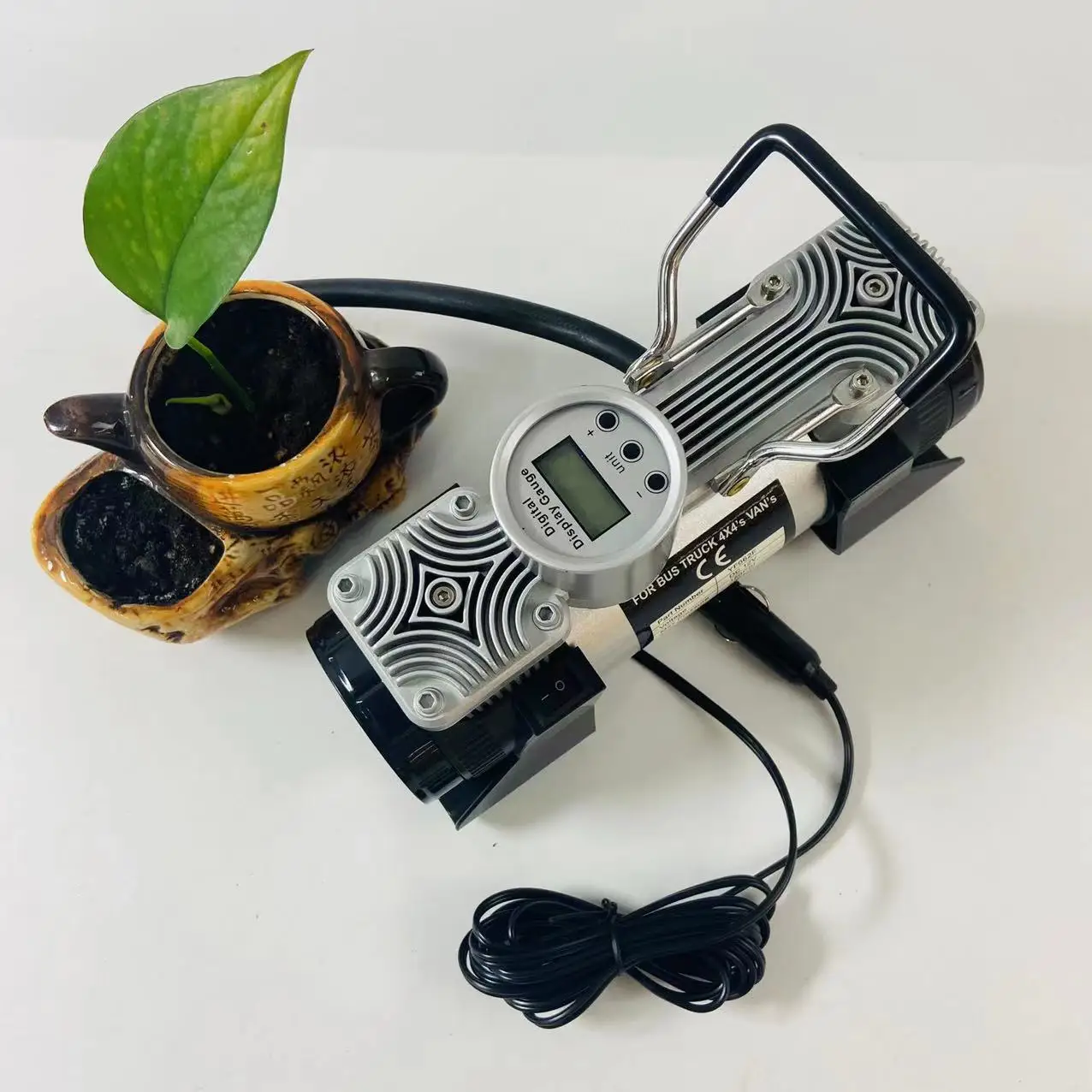 double cylinder compressor tire inflators 12v pump car air compressor with vehicle tools portable electric pump car pump