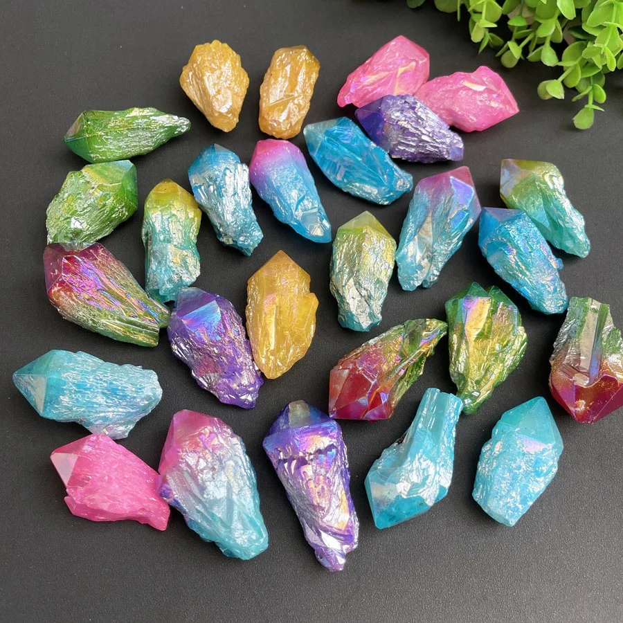 Wholesale Natural Rough Aura Crystal Quartz Stones Aura Quartz Specimen