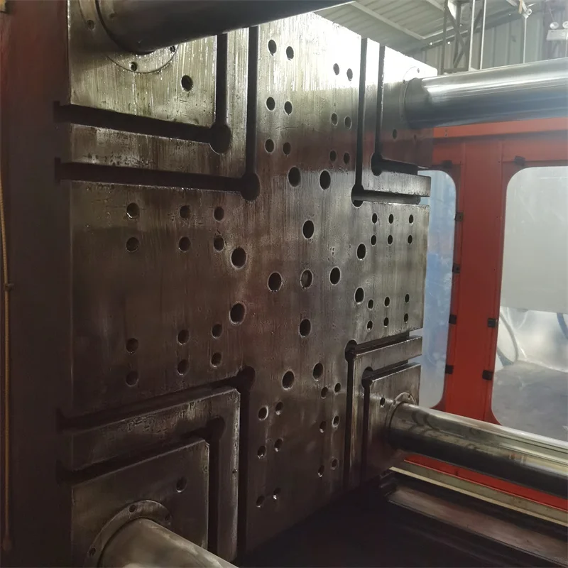 Second-hand plastic injection molding machine Chen Hsong 400T mold second-hand injection molding machine