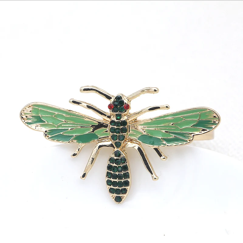 Новое кольцо для салфеток с пряжкой в виде пчелы из цинкового сплава, зеленые держатели для салфеток в форме насекомых для праздничного стола, декоративные бумажные полотенца