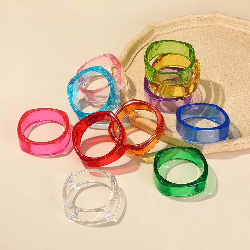 Hot Selling Customized Transparent Candy Colour Geometrical Square Shape Thick Cuff Resin Bangle
