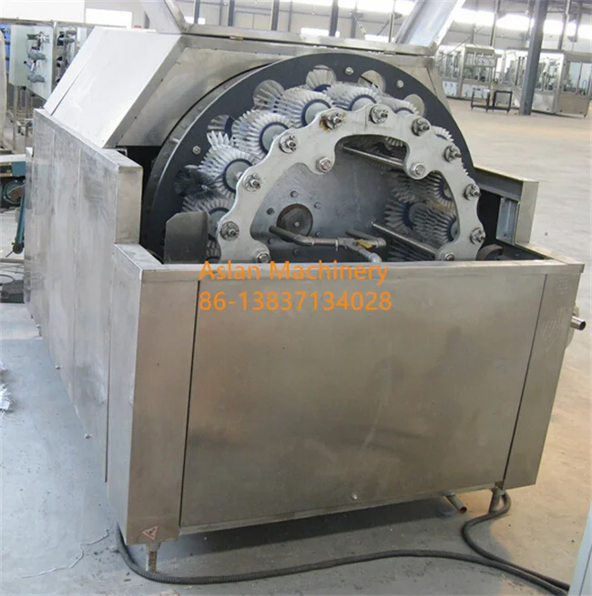 milk bottle washer/beer bottle cleaning machine/glass bottle label brush cleaning machine