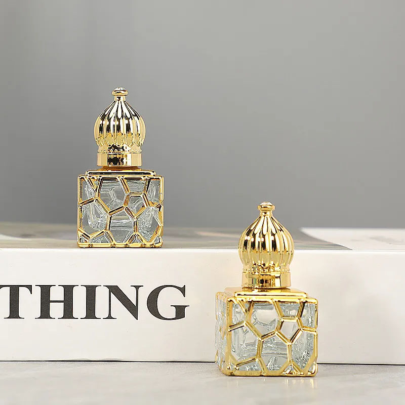 Wholesale High Quality Empty 10ml UV Coated Luxury Fancy Arabic Dubai Style Roller Roll On Bottles for perfume Essential Oil