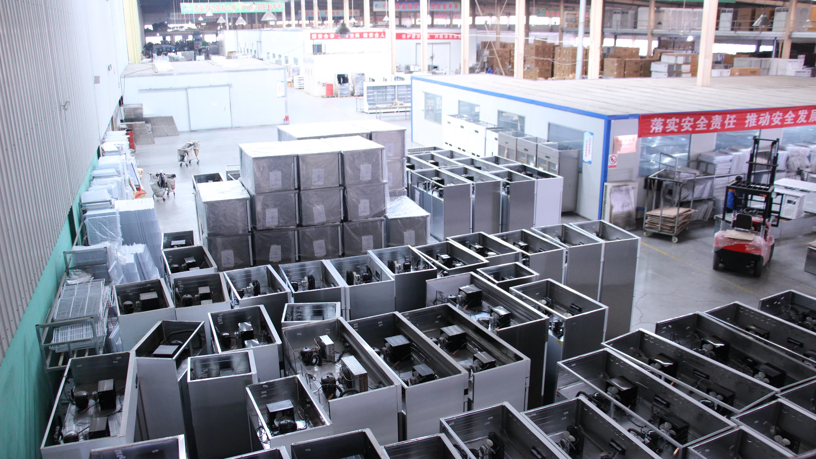 Classic Right Angle Cake Chiller Cake Display Fridge Vertical Showcase Bakery Case  Desktop