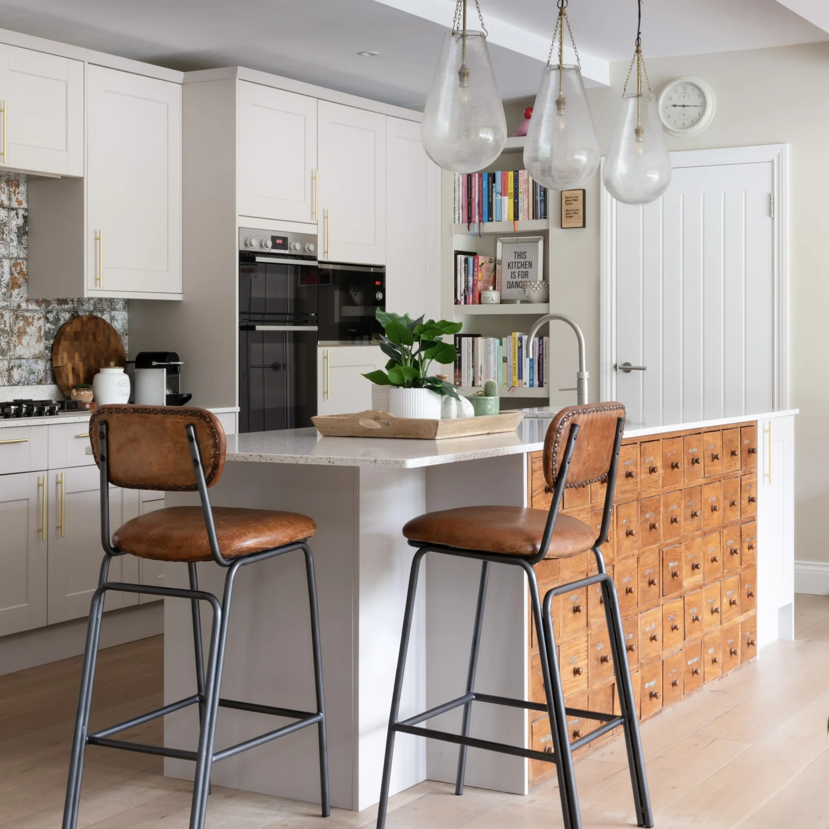 Luxury modern smart modular kitchen design wooden furniture veneer door panel economic wood wall kitchen cabinet with island