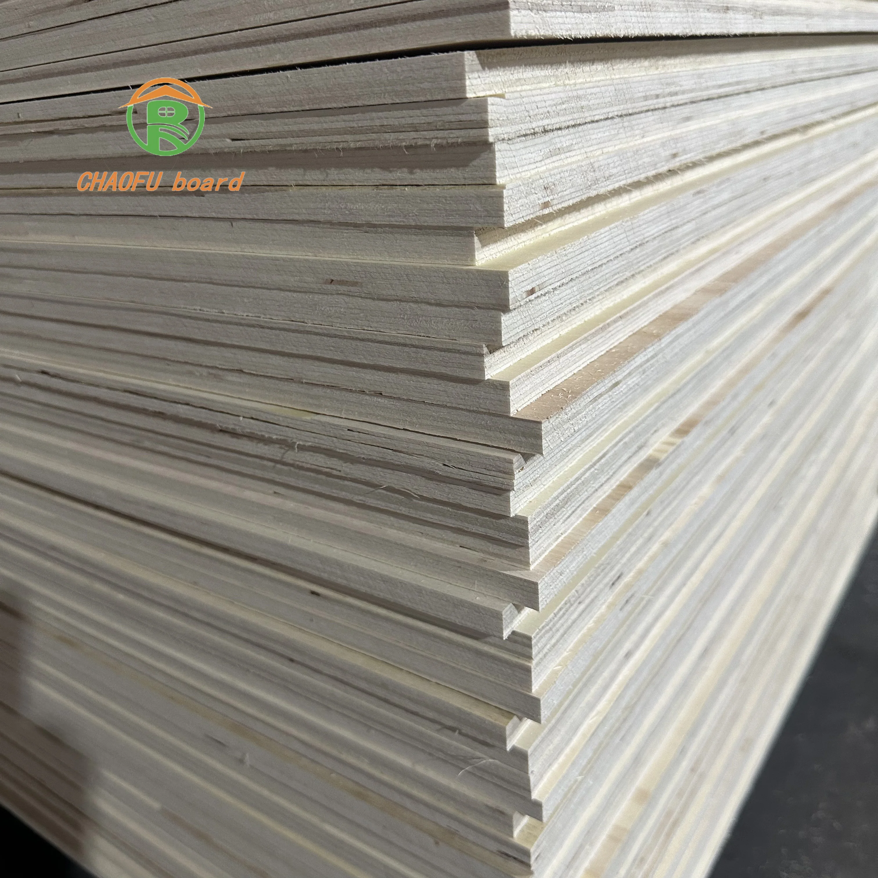 Chinese Manufacturer Poplar Wood Eucalyptus Wood Pine Wood Plywood Furniture Frame Building Structure Use