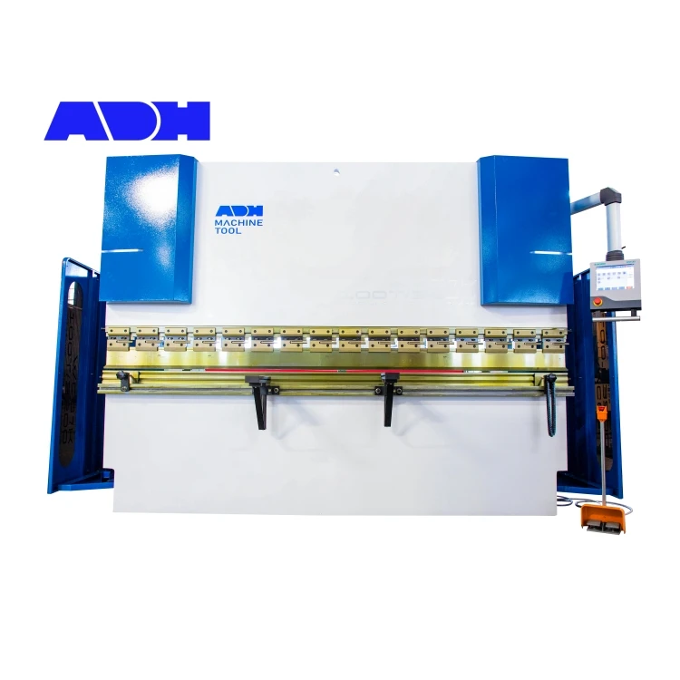 Wc67y Wc67k 200 ton 4000mm metal plate pressure gate CNC hydraulic bending press brake machine sheet metal folder