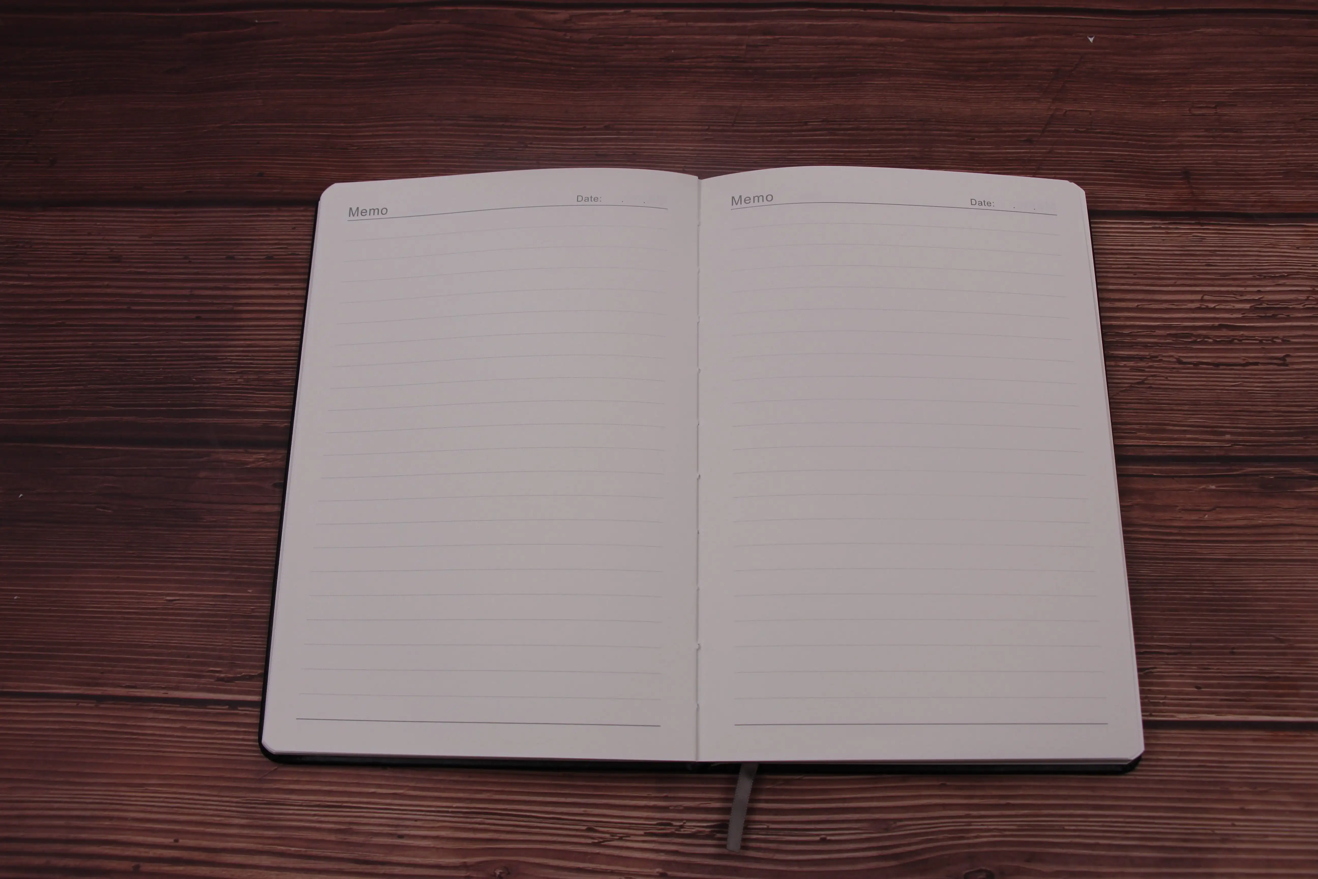 2024 New Hot Selling Design Diary, Regular Notebook, Magnetic Pen Book Cover Gift Hardcover Pu Leather Sleeve Small Sequin 0.5kg