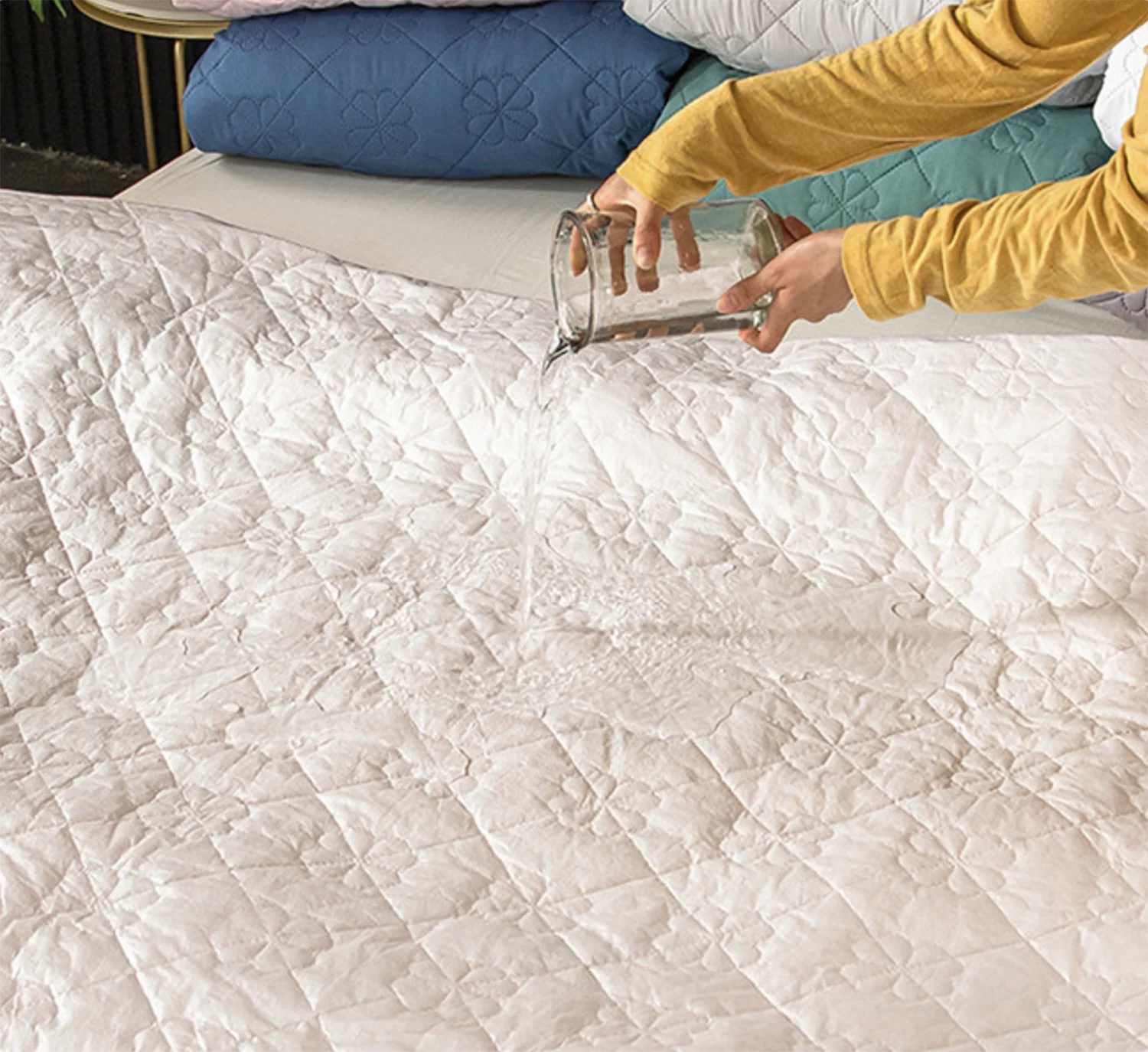 Romly Wholesale Custom waterproof hypoallergenic mattress protectors cover water proof fitted Sheet