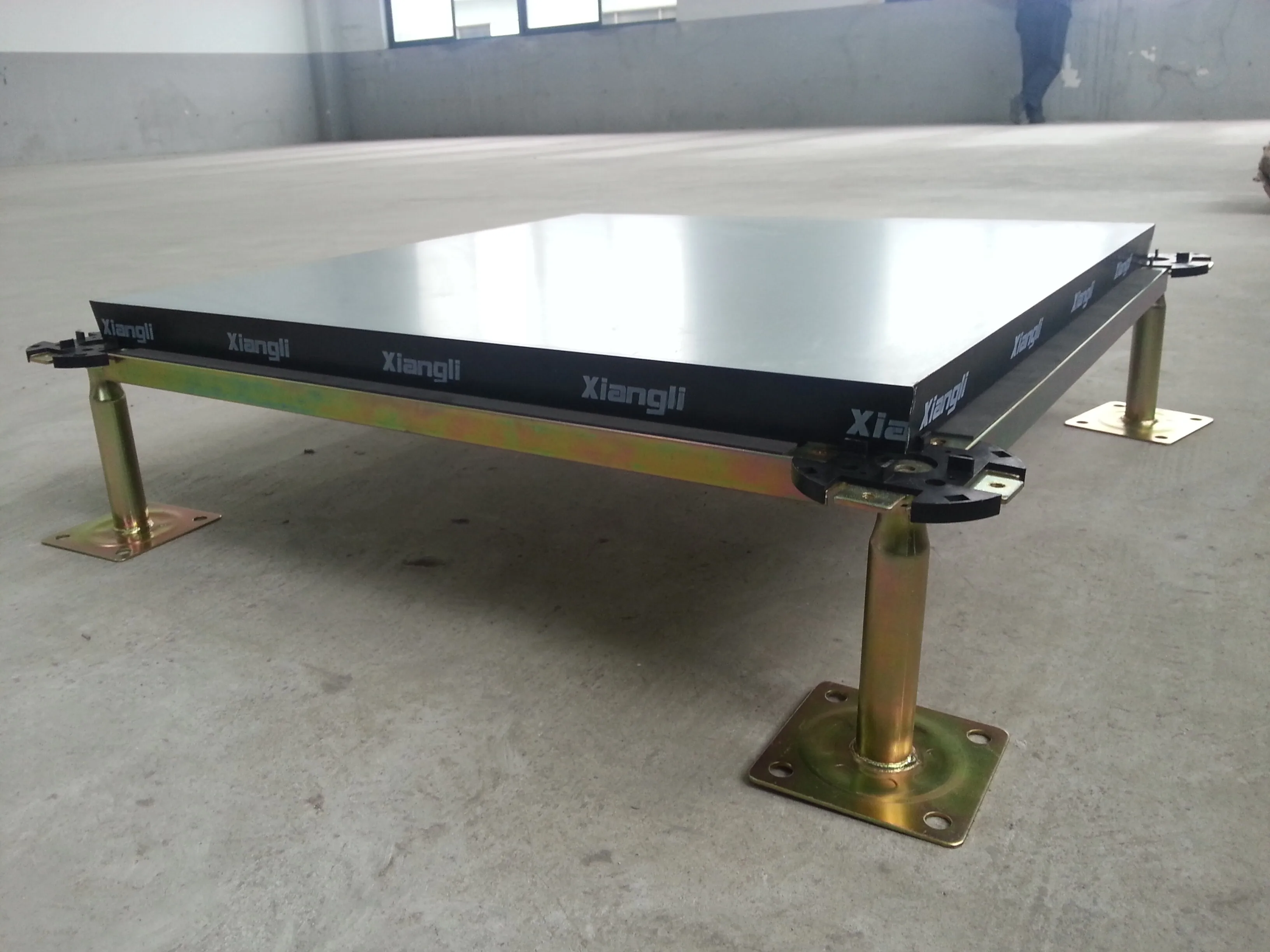 Steel Encased Calcium Sulphate Raised Access Floor Tile