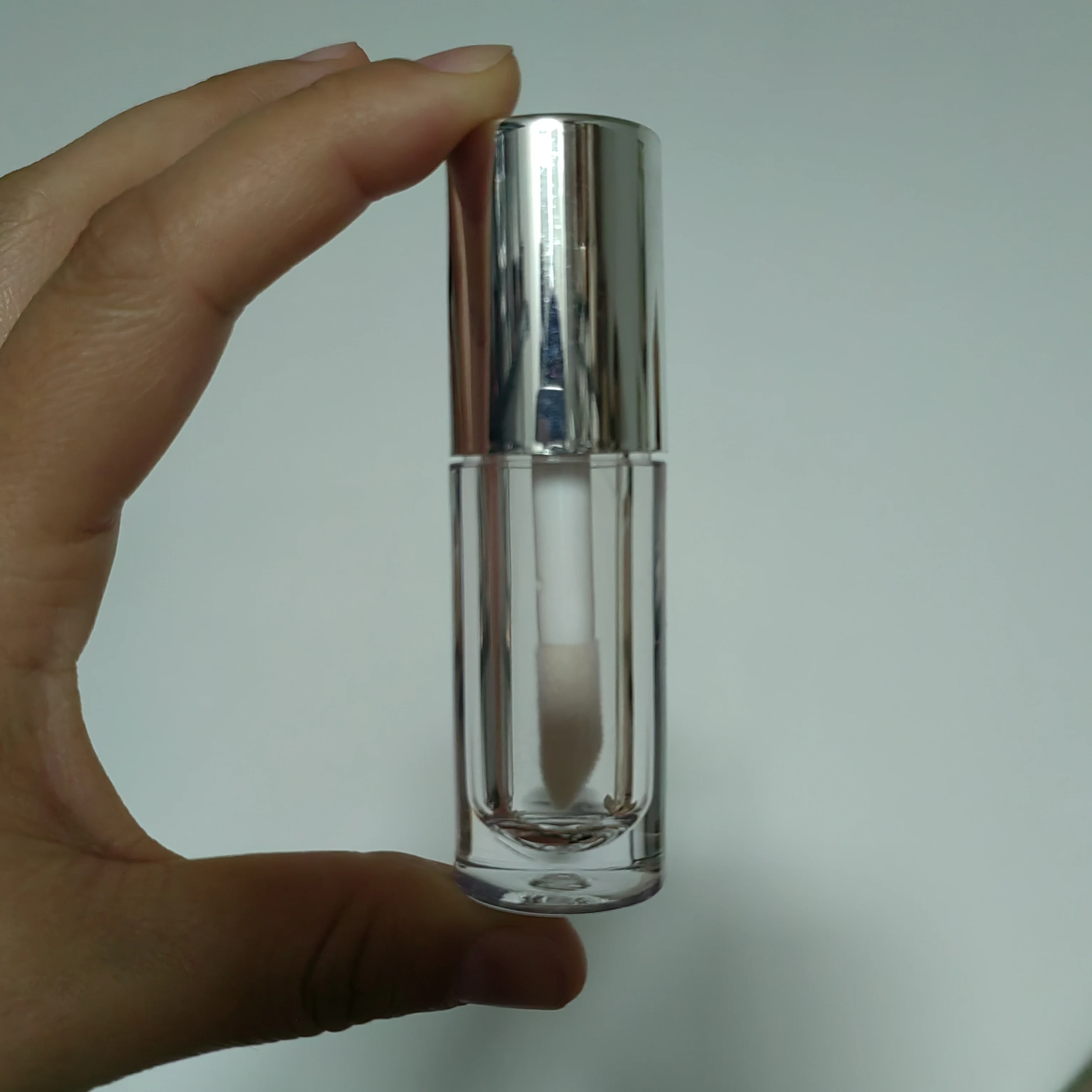 custom lipgloss tubes and packaging tube Big Brush Applicator Lip Gloss Packaging Wand Empty Lip gloss Tube With Stopper