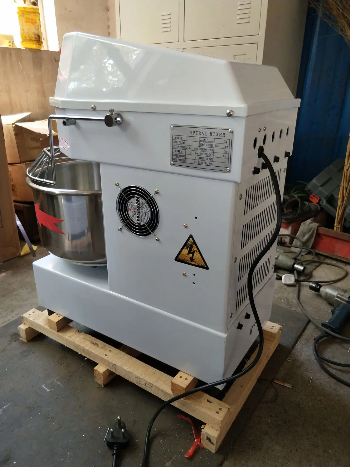 Cake Mixer Dough Kitchen Electric Spiral Dough Mixer 12kg Capacity