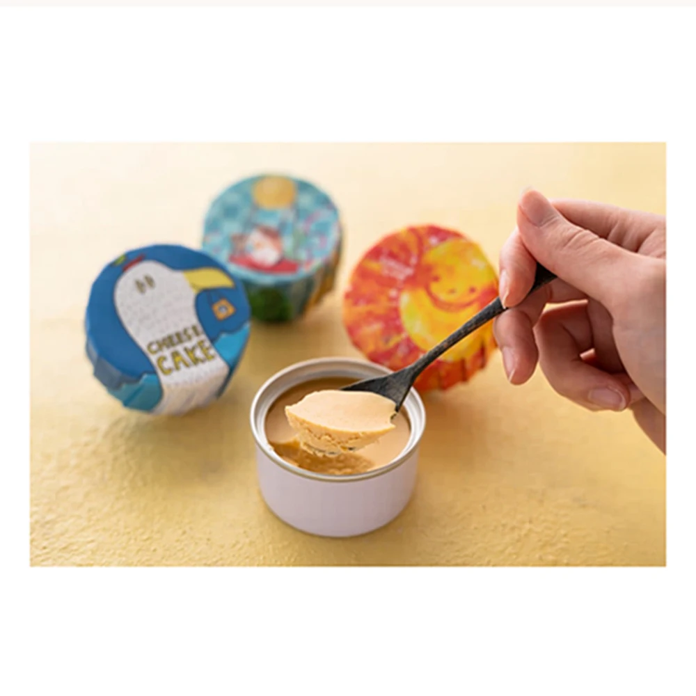 Japanese high quality edible snacks cake dessert for wholesale