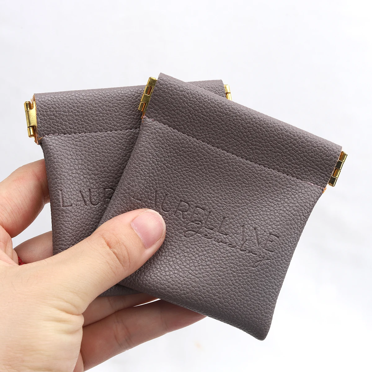 Custom Emboss Logo PU Leather Waterproof Gift Bank Packaging Bag   Shrapnel Openings Leather Pouch WIth Jewelry