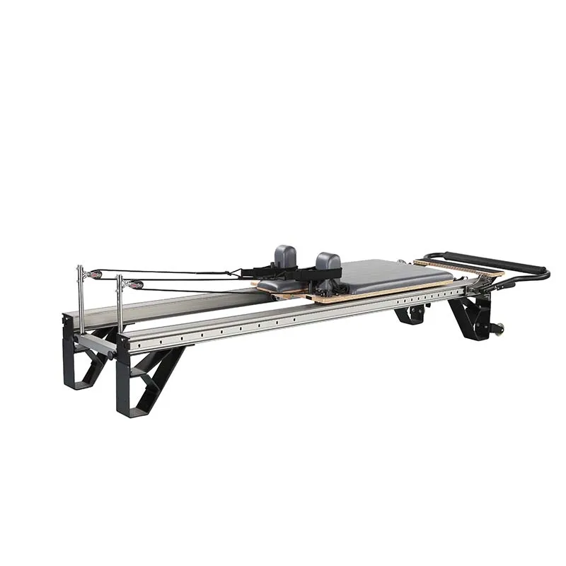 Pilates Reformer Fitness Equipment Black Gym Body Customized Aluminium Reformer With Sliding Footbar Yoga Clinical Reformer