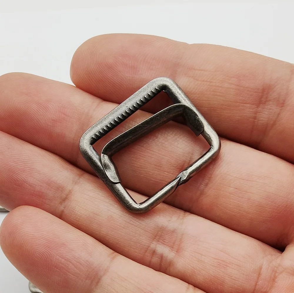 20mm Brass buckle with movable bar, buckle with teeth, adjuster belt buckle