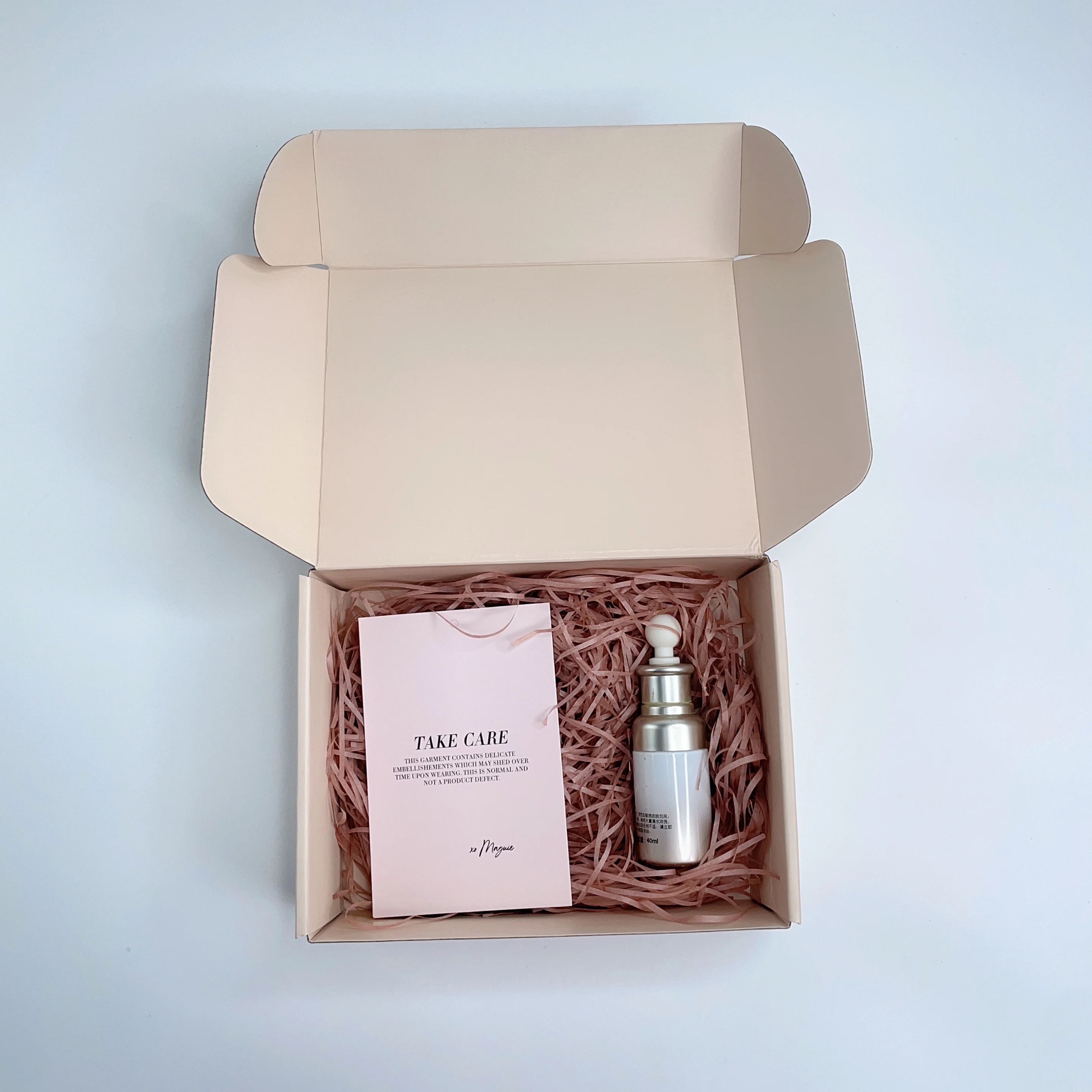 Custom Logo Low Moq Eco Friendly Colored Carton Shipping Box Printing Pink Packaging Custom Gift Box Corrugated Mailer Box