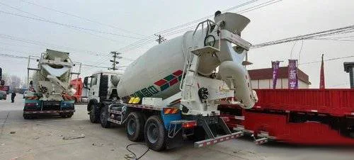 Для транспортировки цемента Sinotruck HOWO б/у Бетономешалка 7 9 М3 цементный смеситель 8*4 в
