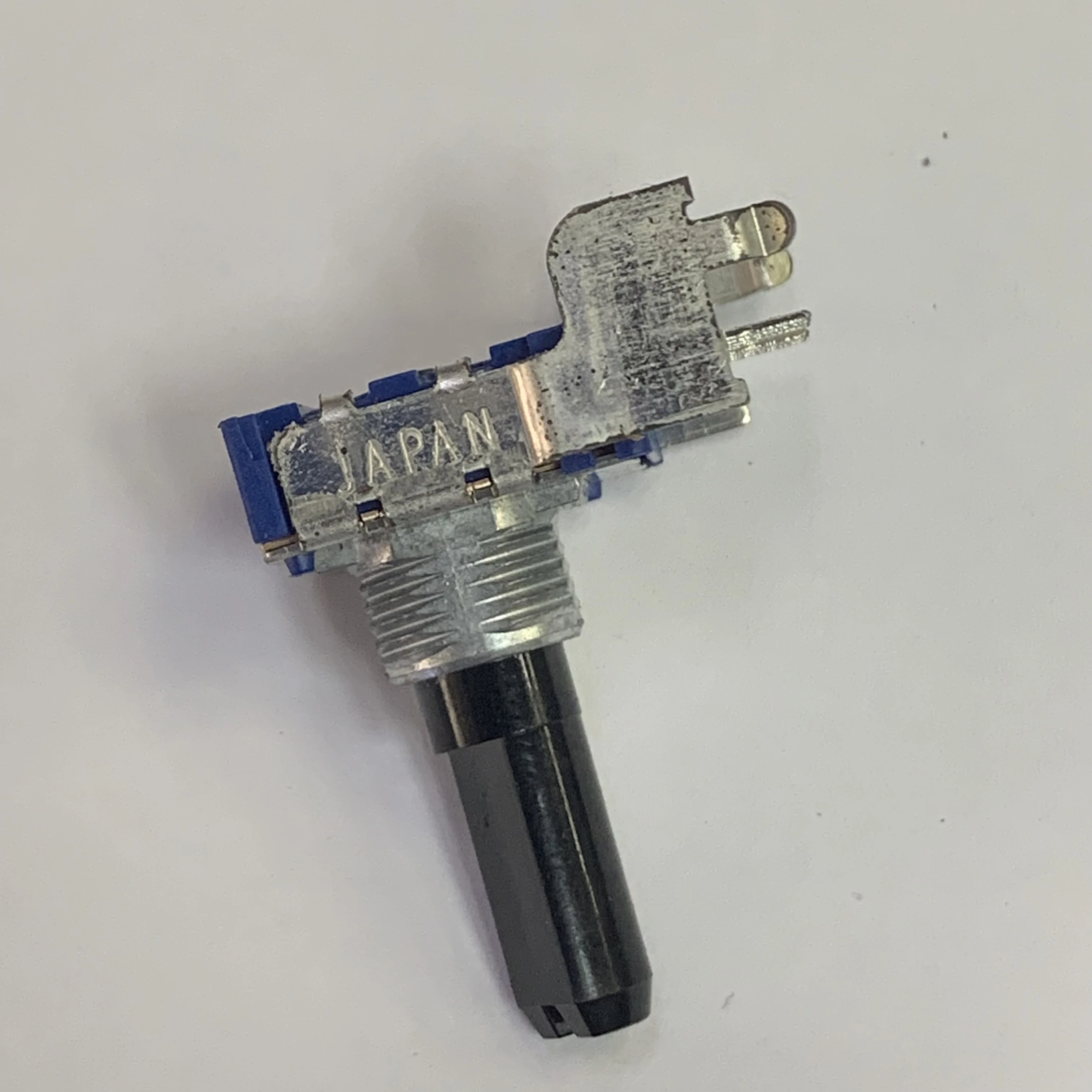 Двойной вращающийся потенциометр RK14K 50k 15A 14 мм