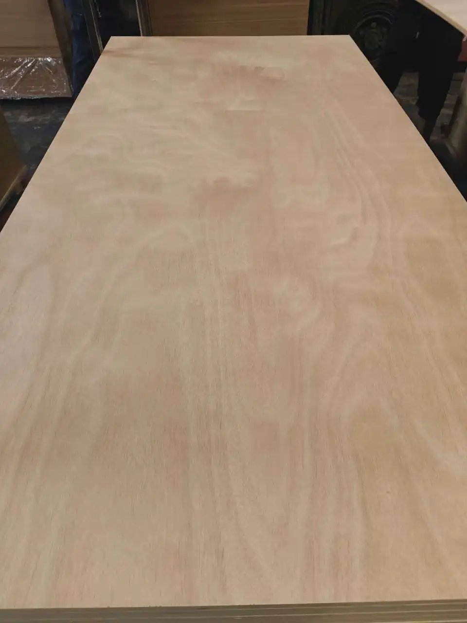 Factory okoume 4x8 plywood sheet eucalyptus poplar core furniture grade Plywood
