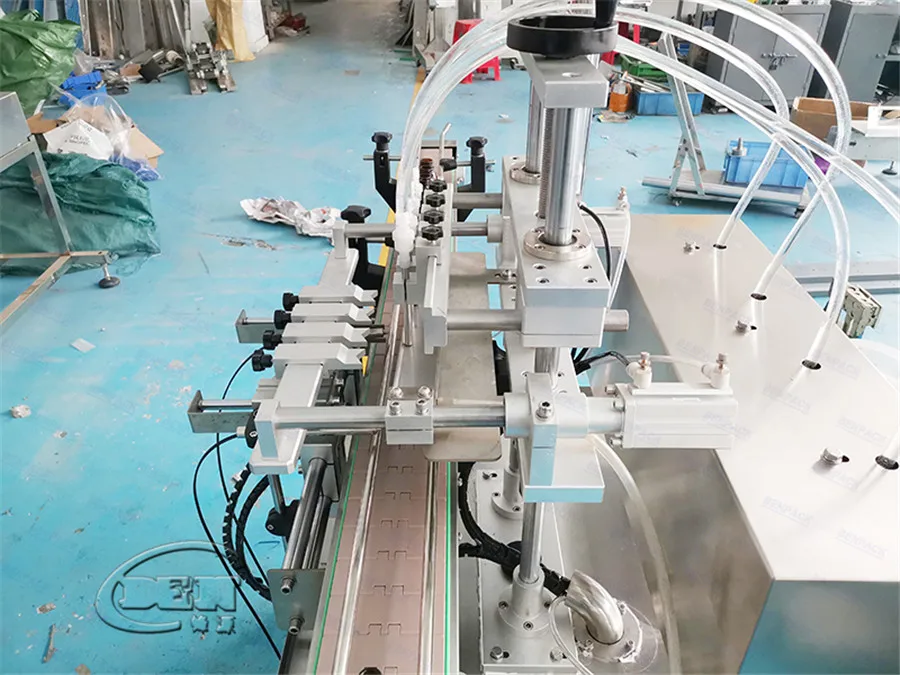 
Automatic 4 headsoil plum jam bottle filling machine 