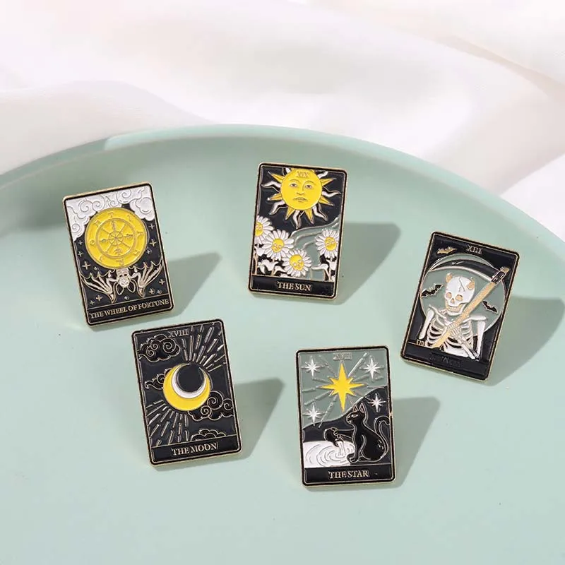 Tarot Enamel Pin Custom Sun Moon Stars Gothic Skeleton Brooches Lapel Badges Bag Punk Dark Witch Pins for Kids