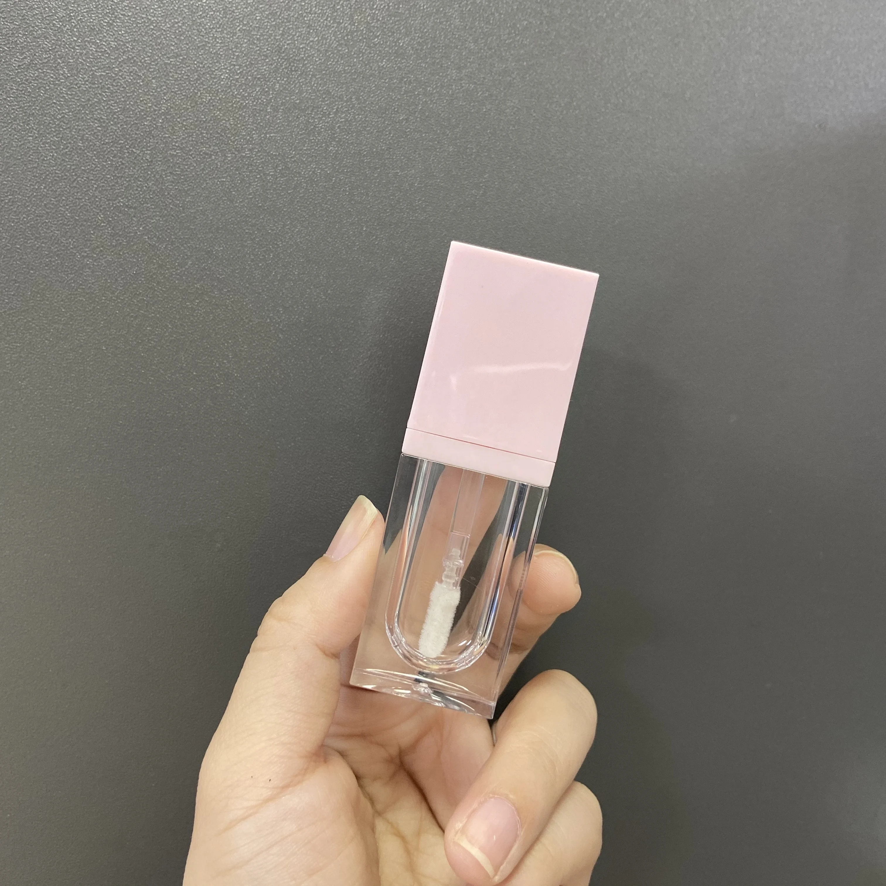 5.7 ml luxury rectangle rose gold lipgloss tubes lovely empty liquid lipstick lip gloss private label factory price with brush