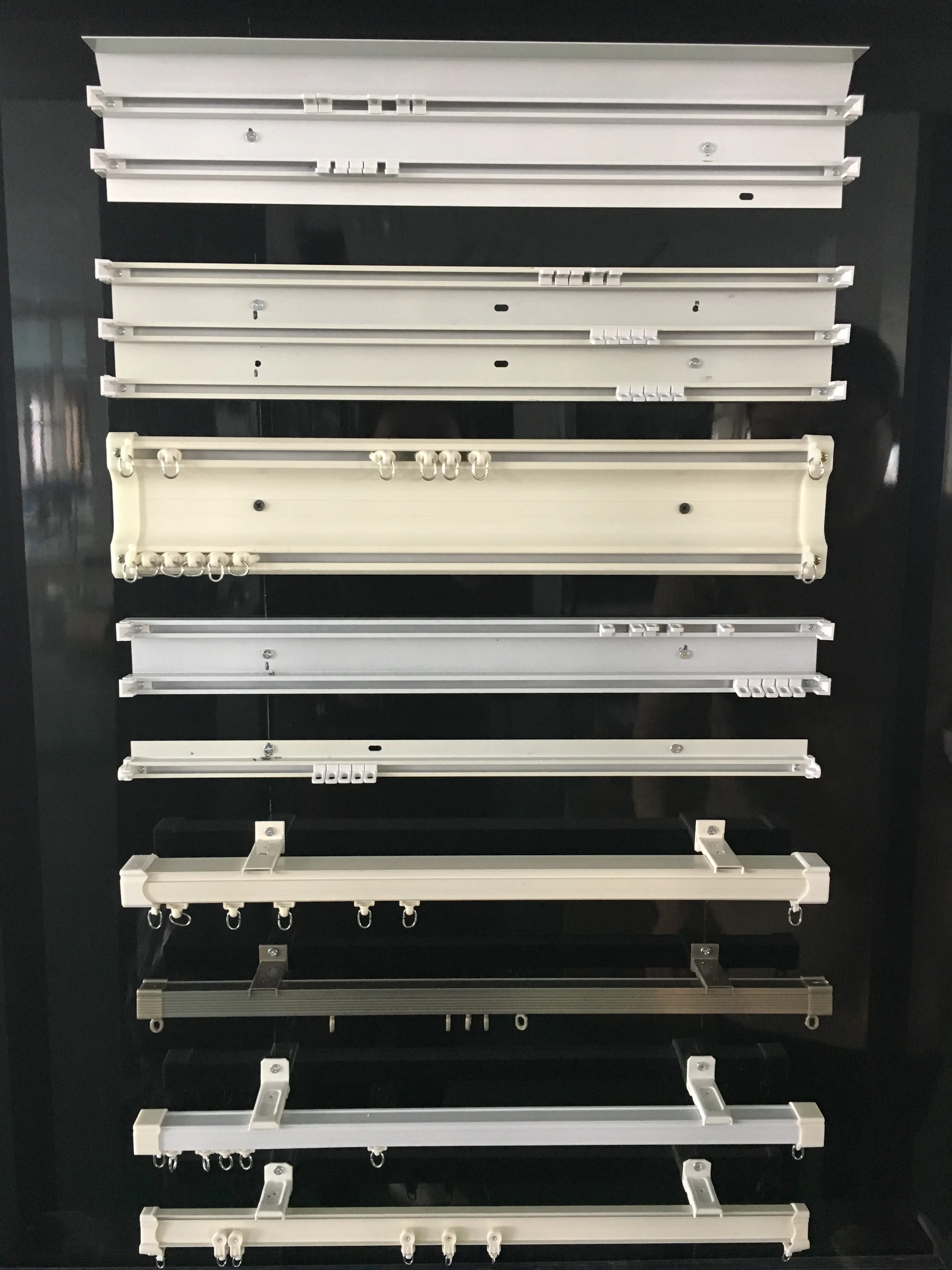 Оптовая цена, бесшумные двойные тройные алюминиевые направляющие и стержни для штор