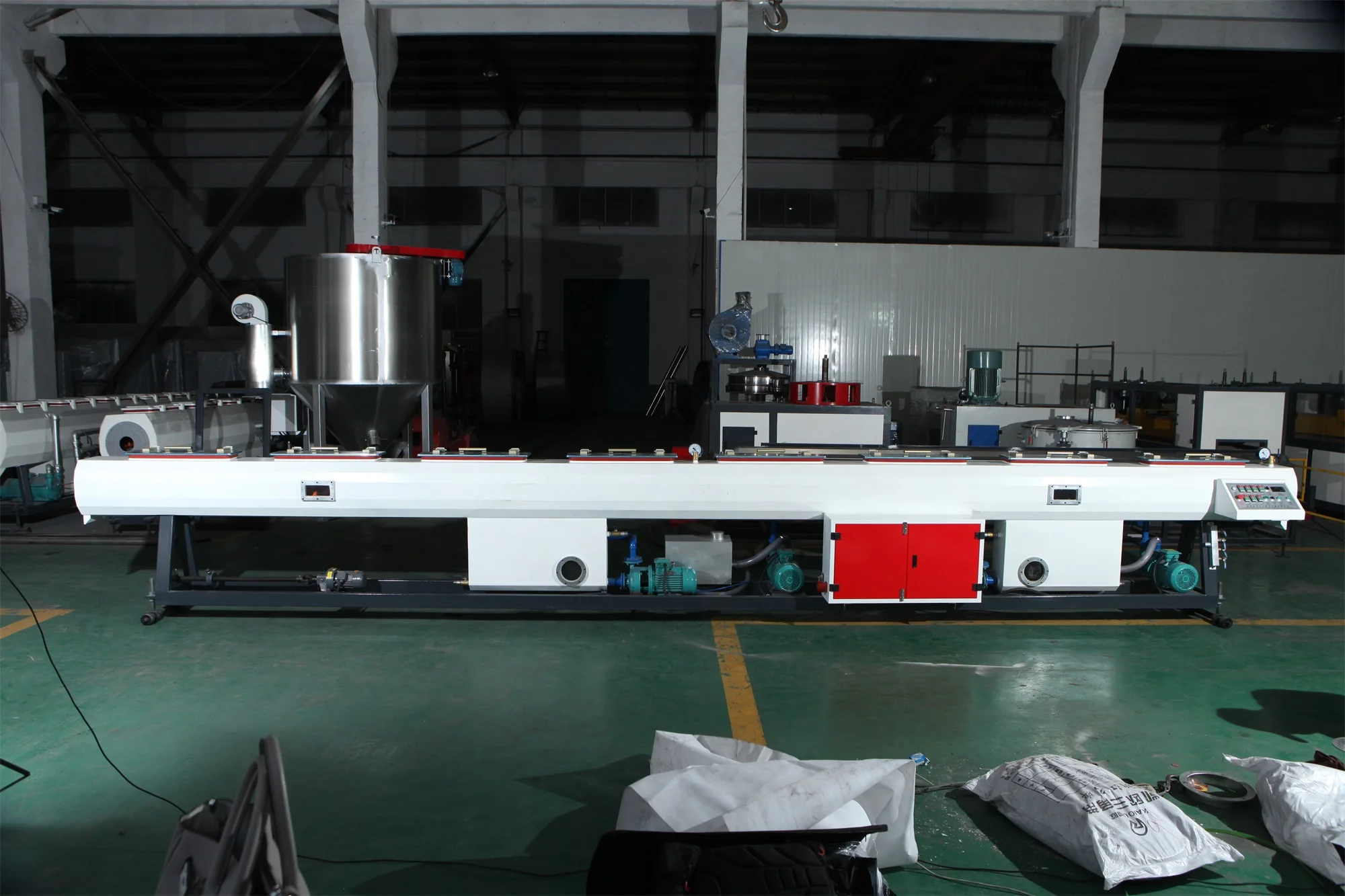 Chinese Factory Polypropylene Pipe Machine Hdpe Pp Ppr Pipe Production